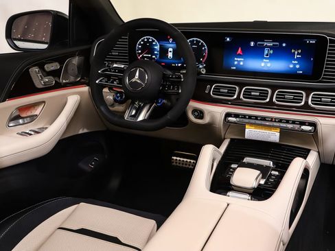 New 2026 Mercedes-Benz GLE 53 AMG 4MATIC Coupe image 12