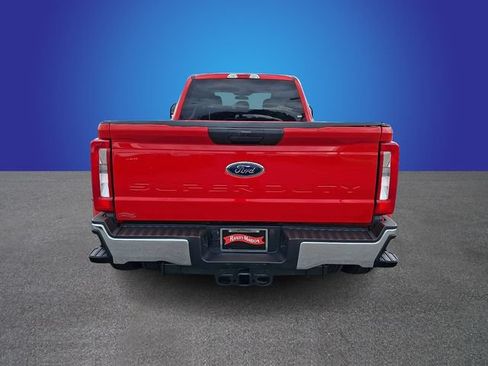 Used 2024 Ford F350 XLT w/ FX4 Off-Road Package AWD/4WD image 6
