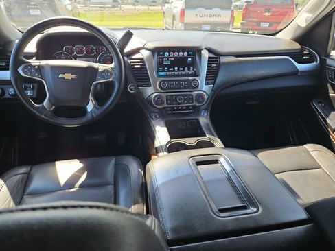 Used 2018 Chevrolet Tahoe LT AWD/4WD image 10