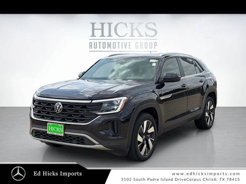 Used 2024 Volkswagen Atlas Cross Sport SE image 1