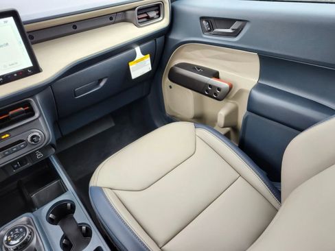 New 2026 Ford Maverick Lariat image 15