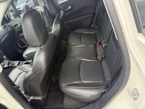Used 2019 Jeep Compass Limited AWD/4WD image 24