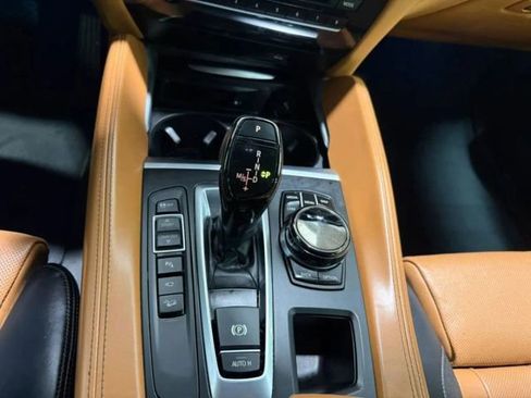 Used 2018 BMW X6 xDrive35i w/ M Sport Package image 22