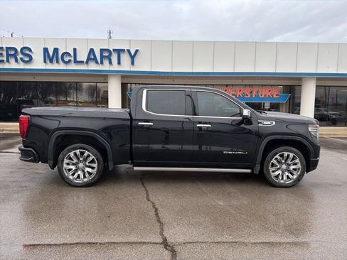 Used 2023 GMC Sierra 1500 Denali w/ Denali Reserve Package image 3