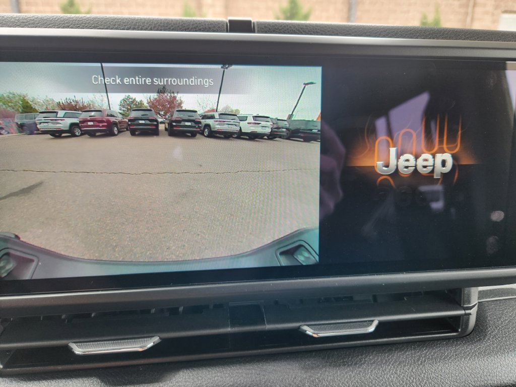 New 2026 Jeep Gladiator Sport AWD/4WD image 18