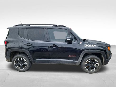 Used 2023 Jeep Renegade Trailhawk AWD/4WD image 9