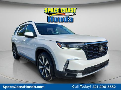 Certified 2023 Honda Pilot Elite image 13