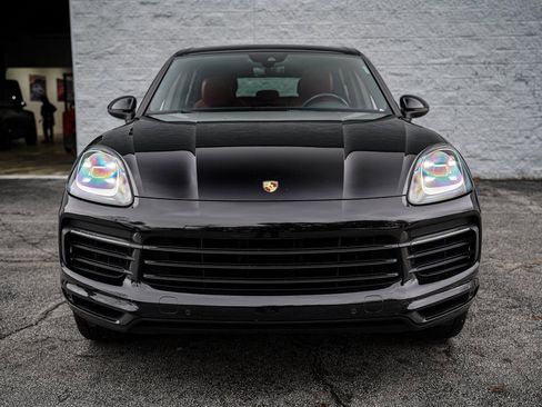 Used 2020 Porsche Cayenne image 4