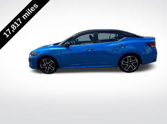 Used 2025 Nissan Sentra SR FWD video 2