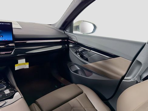 New 2026 BMW 530i xDrive w/ Premium Package AWD/4WD image 27