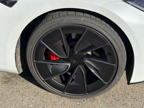 Used 2024 Tesla Model 3 Performance AWD/4WD image 18
