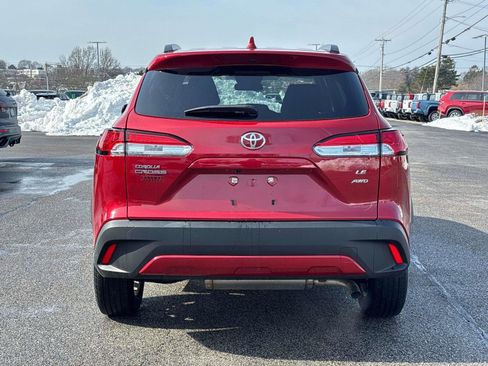 Certified 2023 Toyota Corolla Cross LE w/ Moonroof Package image 4