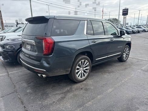 Used 2021 GMC Yukon Denali w/ Denali Premium Package image 20