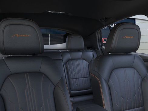 New 2026 Buick Envista Avenir image 24