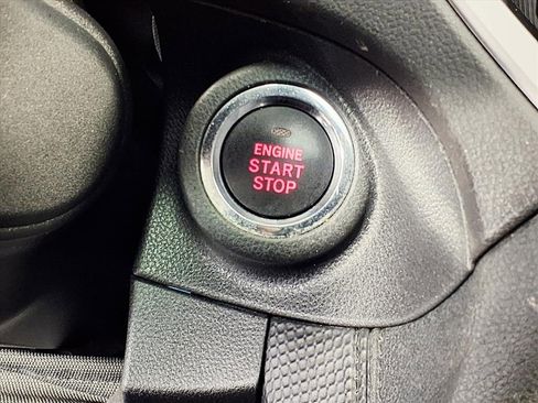 Used 2020 Subaru Forester Premium image 21