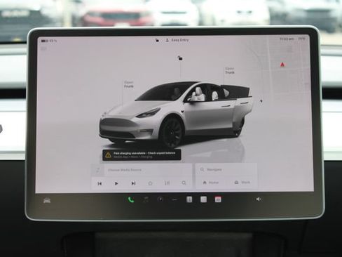 Used 2022 Tesla Model Y Long Range AWD/4WD image 15