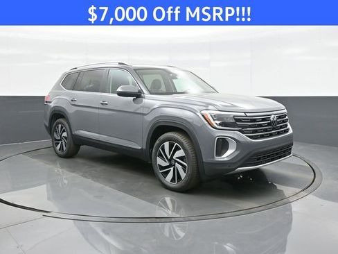 New 2026 Volkswagen Atlas SEL AWD/4WD image 1