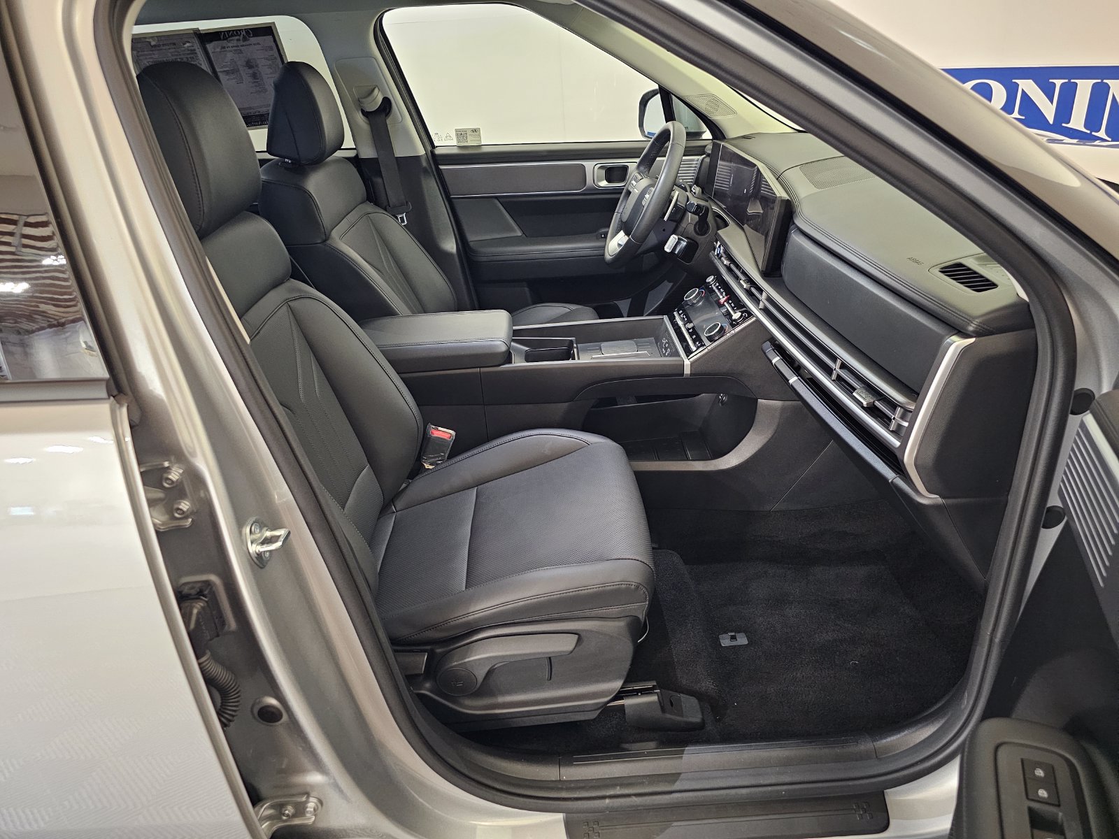 Used 2026 Hyundai Santa Fe SEL FWD image 27