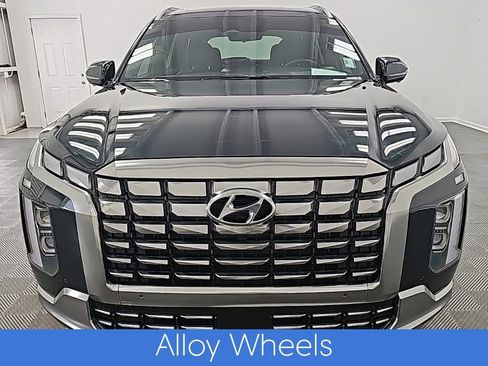 Used 2024 Hyundai Palisade Calligraphy image 4