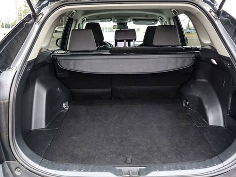 Used 2024 Toyota RAV4 XLE image 33