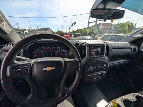 Used 2023 Chevrolet Silverado 1500 Custom image 19