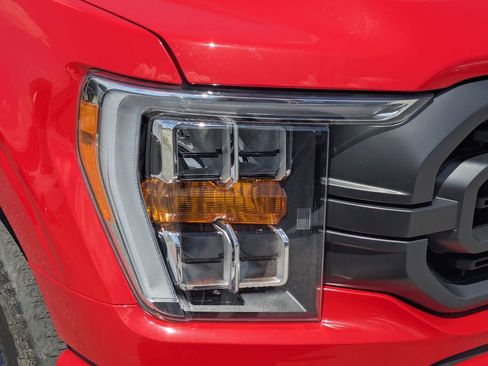 Used 2022 Ford F150 XLT w/ Equipment Group 302A High image 9