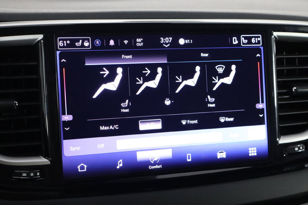 Used 2025 Chrysler Pacifica Select FWD image 34