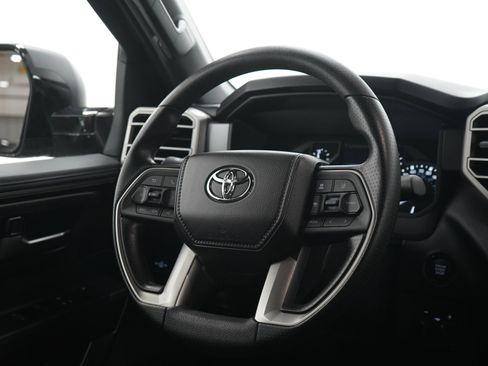 Used 2026 Toyota Tundra SR5 w/ SR5 Convenience Package AWD/4WD image 14