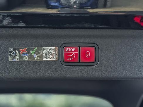 New 2026 Mercedes-Benz EQE 320 4MATIC SUV image 11