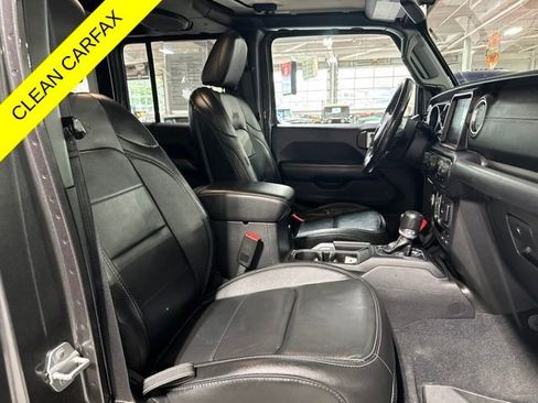 Used 2019 Jeep Wrangler Unlimited Sahara w/ Quick Order Package 24M Moab AWD/4WD image 43