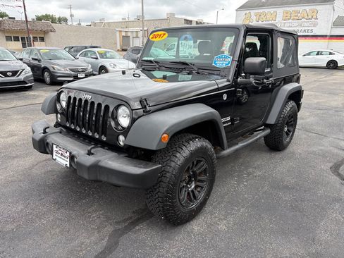 Used 2017 Jeep Wrangler Sport w/ Trailer Tow Group AWD/4WD image 6