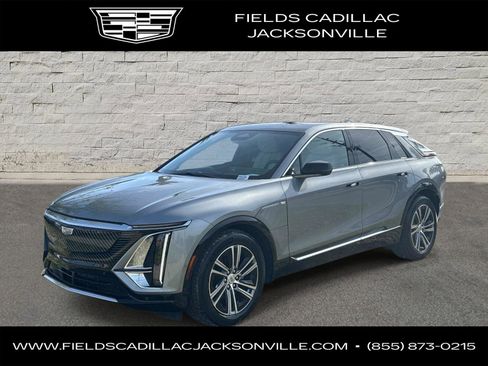 Certified 2025 Cadillac Lyriq Luxury RWD image 1
