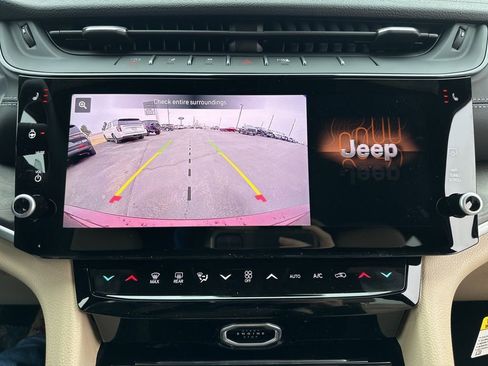 New 2026 Jeep Grand Cherokee Limited AWD/4WD image 53