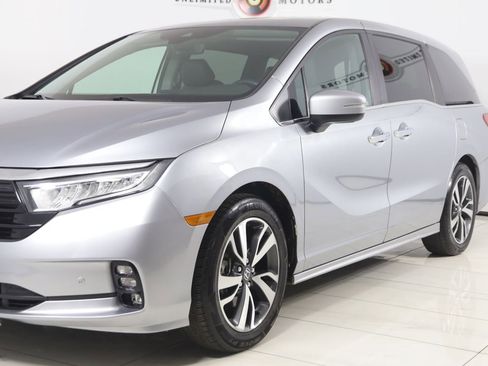Used 2023 Honda Odyssey Touring image 56