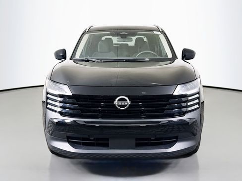 Used 2026 Nissan Kicks SV FWD image 2
