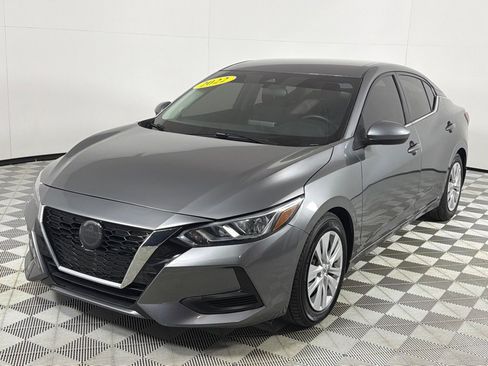 Used 2022 Nissan Sentra S image 10