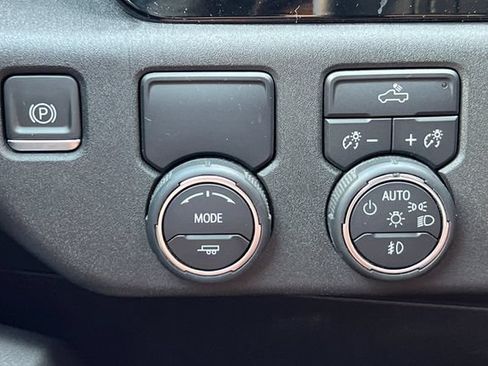 Used 2024 Chevrolet Silverado 1500 RST RWD image 35