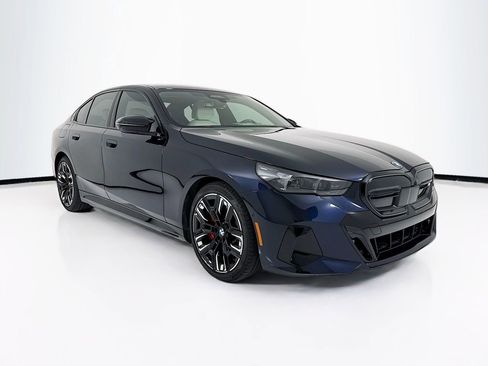 Used 2025 BMW i5 M60 w/ Premium Package AWD/4WD image 7