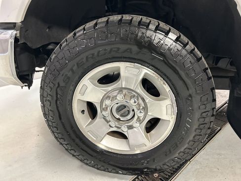 Used 2020 Ford F350 XLT w/ FX4 Off-Road Package AWD/4WD image 9