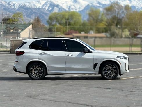 Used 2026 BMW X5 M60i AWD/4WD image 4