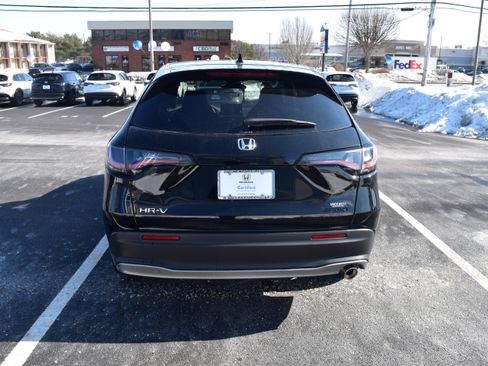 Certified 2024 Honda HR-V Sport image 7