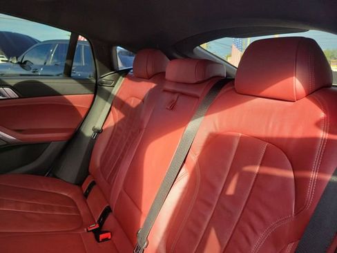 Used 2021 BMW X6 sDrive40i w/ M Sport Package image 13