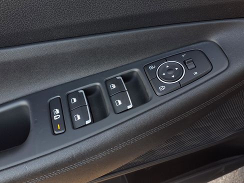 Used 2023 Hyundai Santa Fe SE FWD image 20