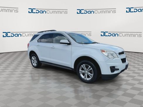 Used 2013 Chevrolet Equinox LT w/ Driver Convenience Package FWD image 2