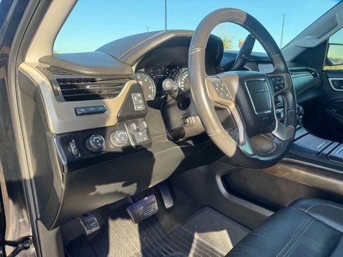 Used 2018 GMC Yukon XL Denali w/ Open Road Package image 22