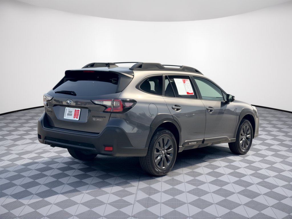 Used 2023 Subaru Outback Onyx Edition AWD/4WD image 13