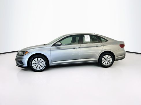 Used 2019 Volkswagen Jetta S w/ Driver Assistance Package FWD image 4