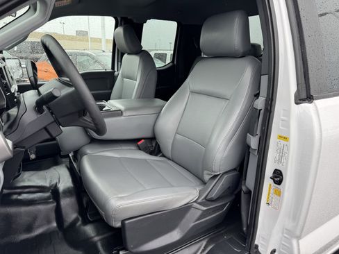 Used 2023 Ford F150 XL image 25