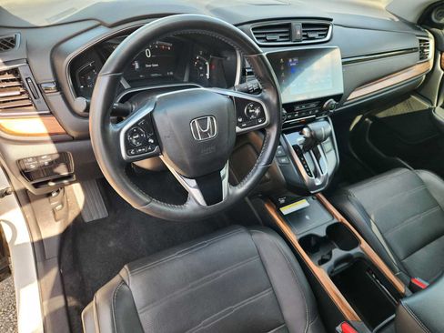 Certified 2022 Honda CR-V Touring image 2