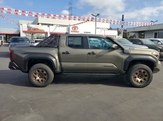 New 2025 Toyota Tacoma Trailhunter video 2